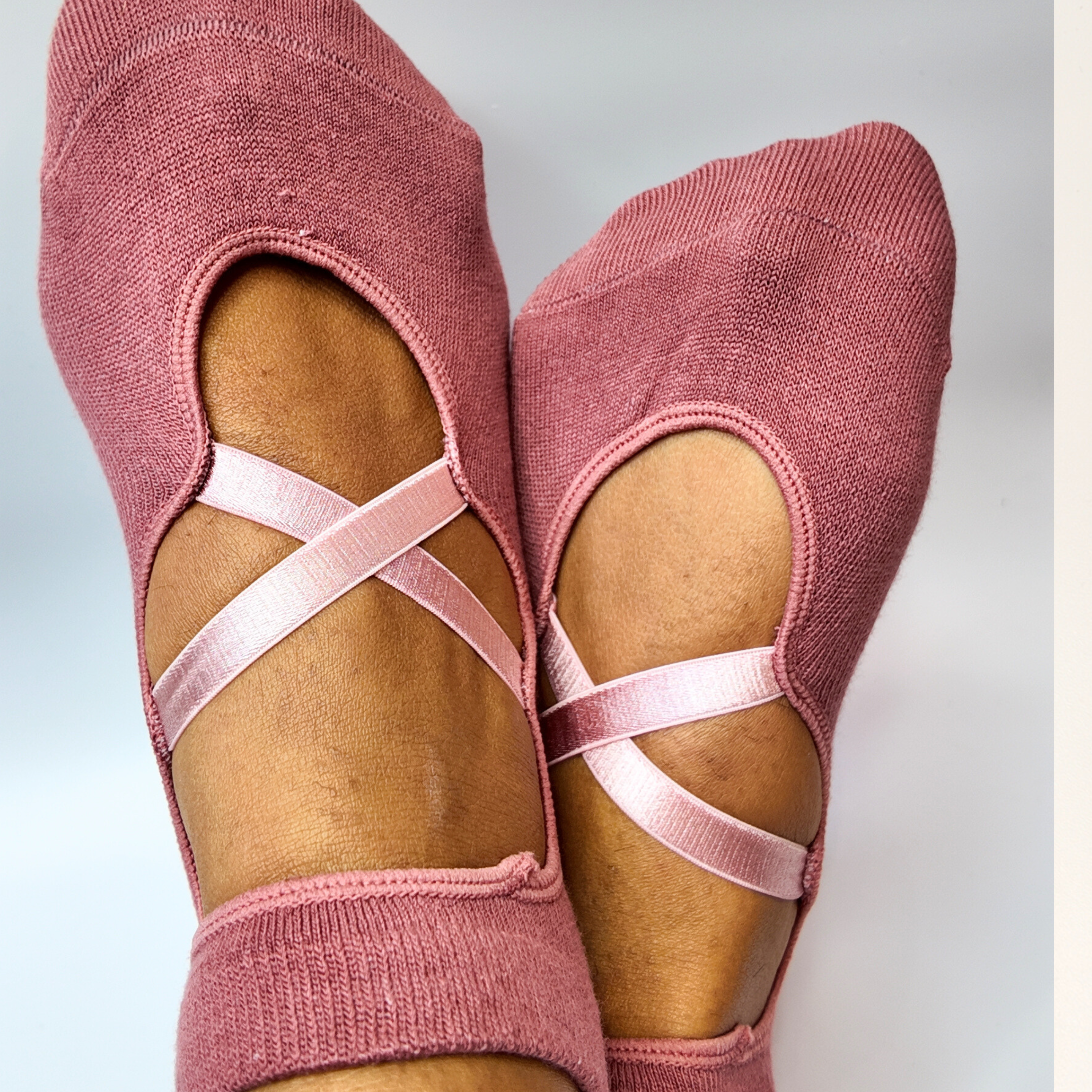 Ballet Style Yoga grip sock for Pilates / Training